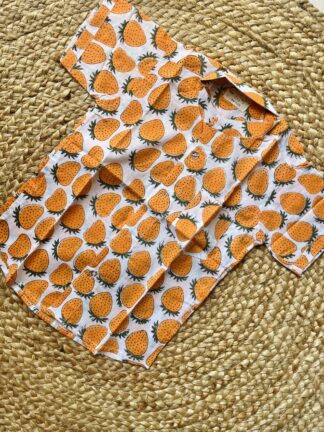 White orange strawberry print ure cotton shirt